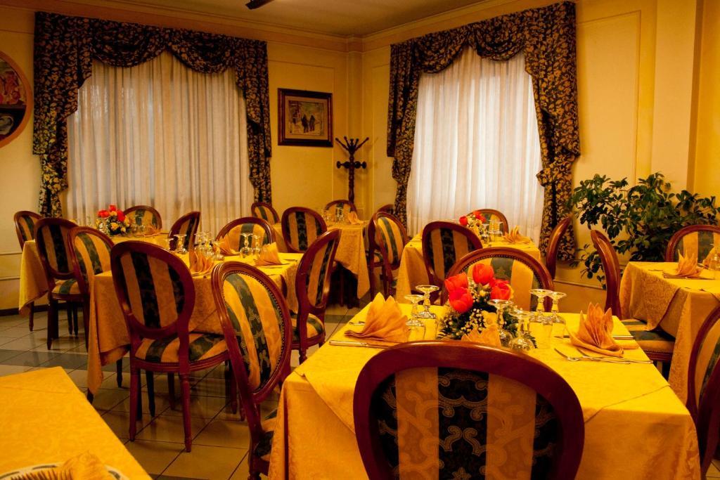 Hotel Michelangelo Rezzato Εξωτερικό φωτογραφία