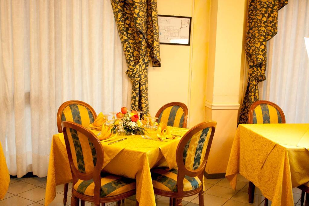Hotel Michelangelo Rezzato Εξωτερικό φωτογραφία