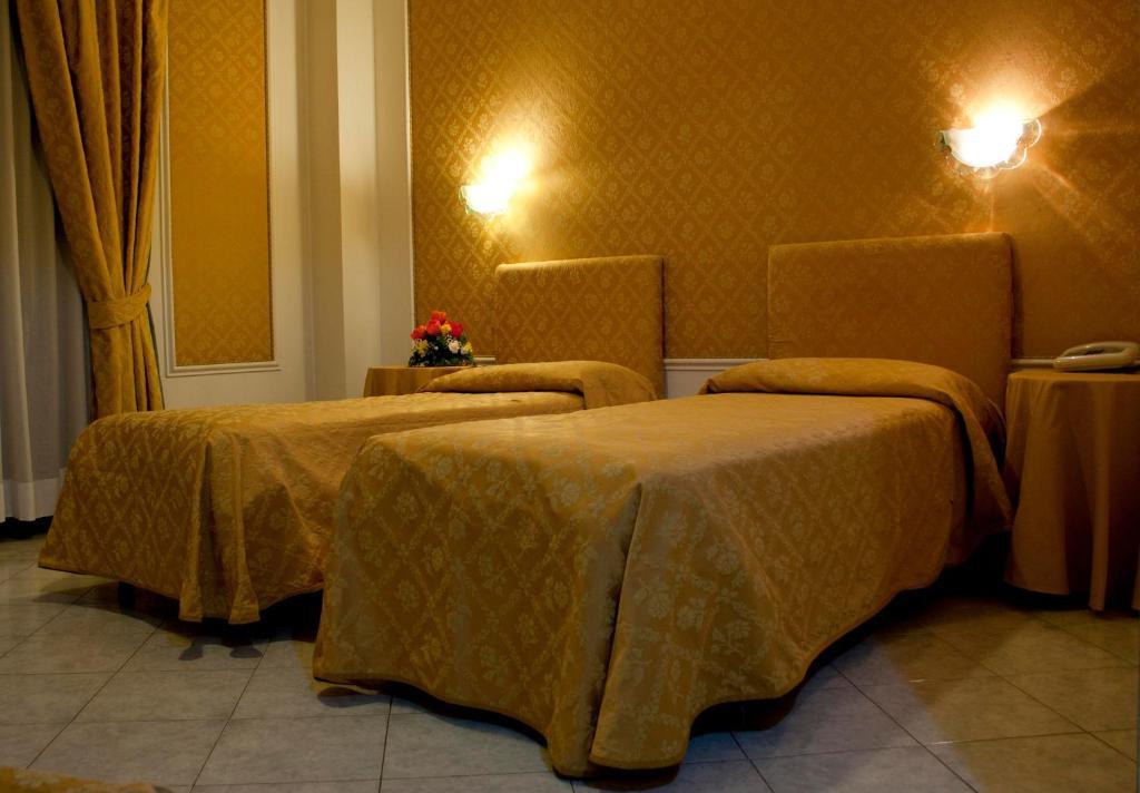 Hotel Michelangelo Rezzato Εξωτερικό φωτογραφία